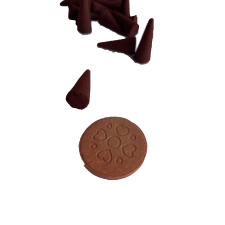 Koonusviiruk Sandalwood ARUROSHIKHA, koos savist alusega, Indiast